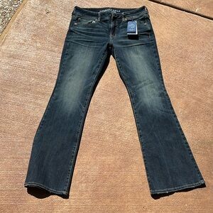 American Eagle - Kick Boot Size 8 Short